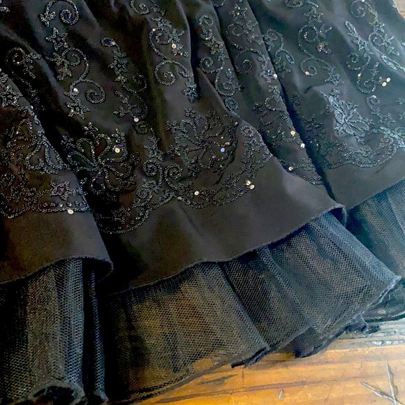 Ruby Rox Evening Dress LG ❤️ - Picture 6 of 10